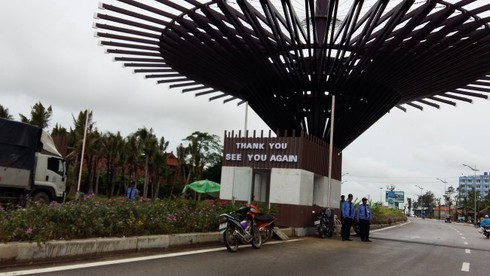 Shop TIN 8/3: Những người đàn bà Sầm Sơn đã đòi được biển - ảnh 7