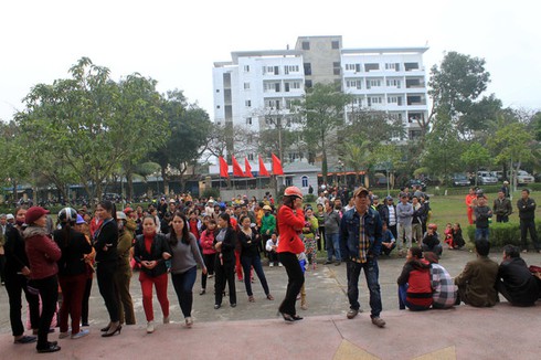 Shop TIN 8/3: Những người đàn bà Sầm Sơn đã đòi được biển - ảnh 3