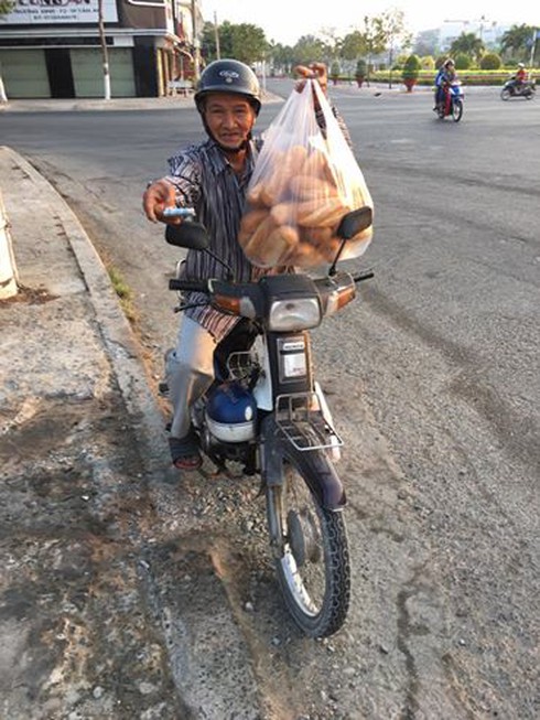 Shop TIN 2/4:Nhìn cho rõ Ta-Bạn-Thù/Tin bạn mất bò-Mất cả đất liền lẫn biển sâu! - ảnh 12