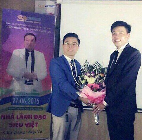 Shop TIN 19/4:Tát dân thành