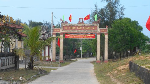 Trở về vùng cá chết - ảnh 1