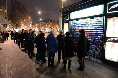 Nhà sáng lập Charlie Hebdo: Tổng biên tập đẩy đồng nghiệp vào chỗ chết - ảnh 2