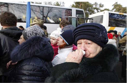 Ukraine: Người dân chán ngán chính phủ, ồ ạt trốn đi lính - ảnh 1