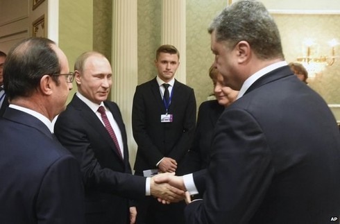 Tin 18h30: Mỹ tăng trừng phạt Nga, Moscow vẫn viện trợ đông Ukraine - ảnh 4