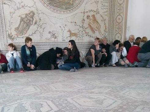 Thảm sát tại Tunisia, 20 khách du lịch thiệt mạng - ảnh 1