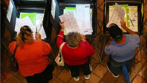 Ảnh: Nước Mỹ ngày bầu cử Tổng thống - ảnh 9