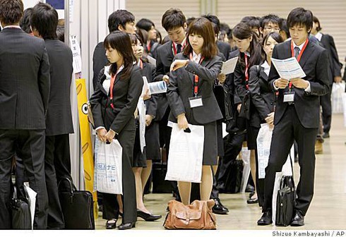 10 quốc gia ‘vất vả’ nhất khối OECD - ảnh 3