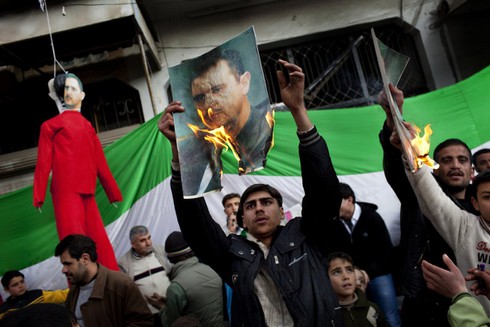 20 bức ảnh về nội chiến Syria: Kinh hoàng! - ảnh 11