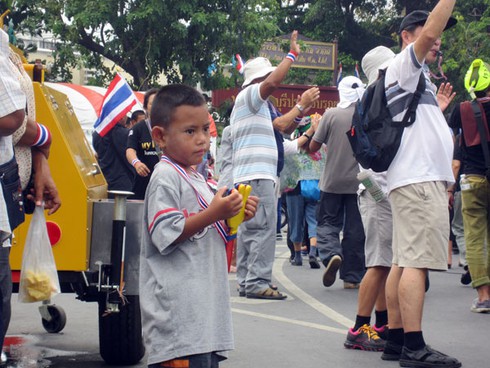 Biểu tình ở Thái Lan: Tường thuật của PV Infonet từ Bangkok - ảnh 15