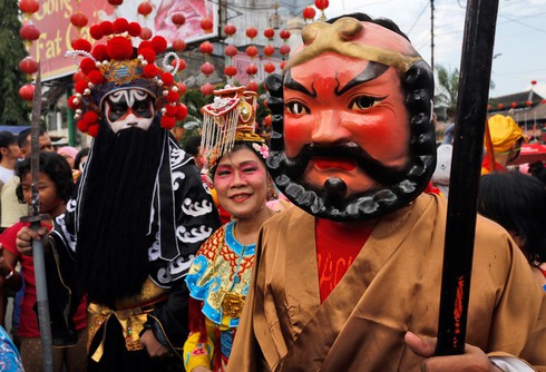 Không khí đón giao thừa Giáp Ngọ 2014 - ảnh 88