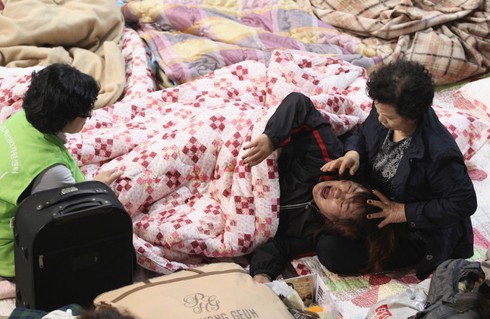 Vụ đắm phà Hàn Quốc: Hiệu phó tự tử vì được cứu trước học sinh - ảnh 3