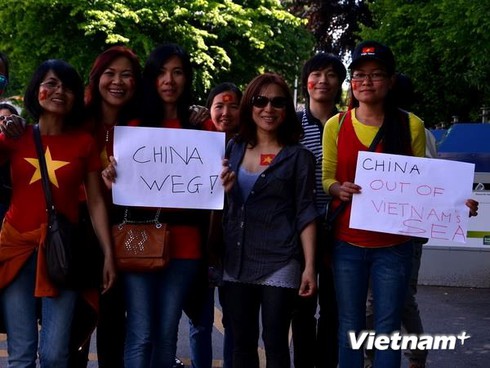 Bản tin Hoàng Sa ngày 25/5: Trung Quốc âm mưu gì khi rút tàu tên lửa? - ảnh 2