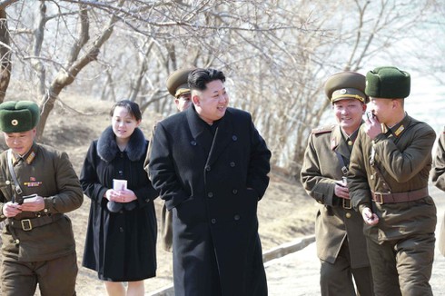 Ông Kim Jong un bất ngờ thị sát, kiểm tra quân đội Triều Tiên - ảnh 2
