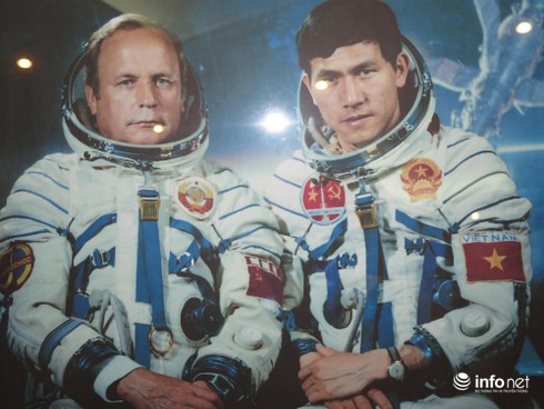 Anh hùng Phạm Tuân: Sống trên vũ trụ cực thú vị, nhưng tốt nhất là ở mặt đất - ảnh 2