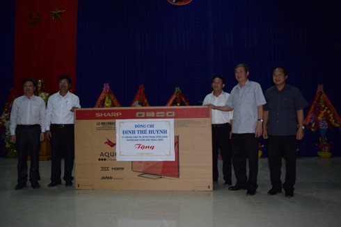 Đồng chí Đinh Thế Huynh thăm và làm việc tại Quảng Bình - ảnh 1