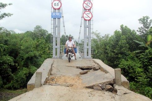 Shop TIN 27/11: Hai Bộ ủng hộ...xôn xao...nấu cháo trên lưng nhà báo - ảnh 3