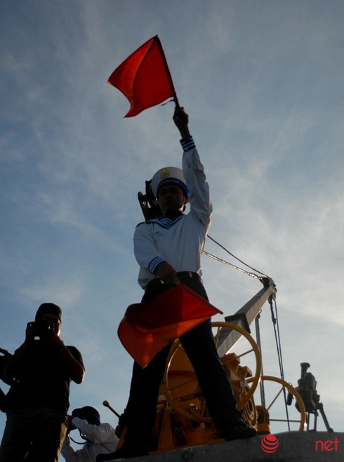 Shop TIN 19/1: Tổ quốc - ảnh 2