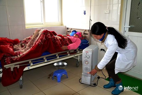 Lào Cai di chuyển hơn 500 con trâu xuống vùng thấp tránh băng tuyết - ảnh 3