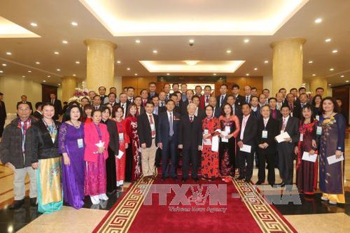 Tổng Bí thư tiếp đoàn kiều bào dự Chương trình Xuân Quê hương 2016 - ảnh 1