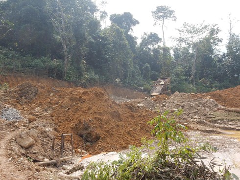 Shop TIN 25/2: Đấu đá ra tham nhũng? Thà nghèo nhưng yên bình? - ảnh 10