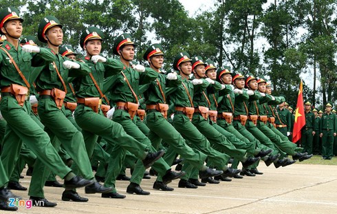 Nghiêm cấm trao đổi, mua bán, sử dụng trái phép trang phục của QĐND Việt Nam - ảnh 1