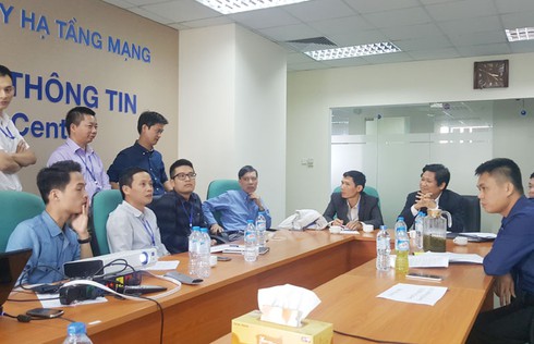 Bộ TT&TT giám sát nghiêm việc thu hồi SIM kích hoạt sẵn tại các nhà mạng - ảnh 1