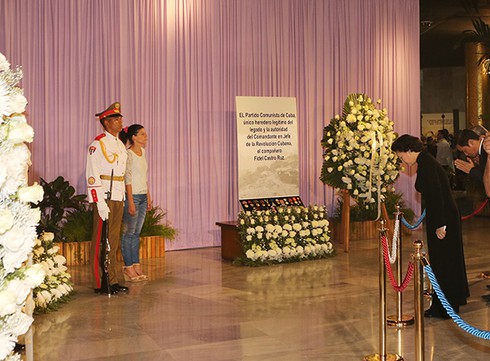 Toàn văn bài phát biểu của CTQH Nguyễn Thị Kim Ngân tại Lễ tưởng niệm Lãnh tụ Cuba Fidel Castro - ảnh 1