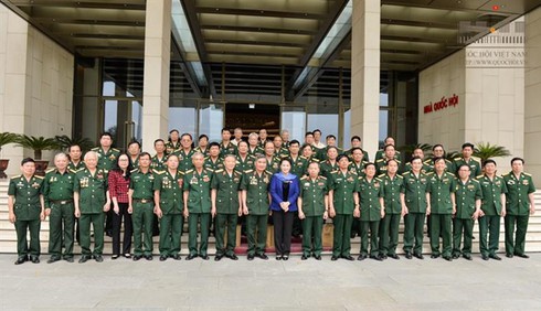 Chủ tịch Quốc hội gặp mặt cựu chiến binh Thành cổ Quảng Trị - ảnh 1