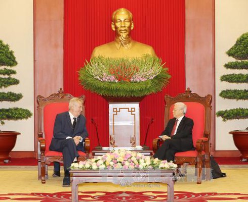 Tổng Bí thư Nguyễn Phú Trọng tiếp Tổng thống Cộng hòa Czech - ảnh 1