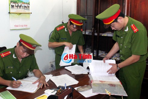 Hà Tĩnh: Khám xét nhà nguyên Chủ tịch UBND huyện Kỳ Anh - ảnh 2