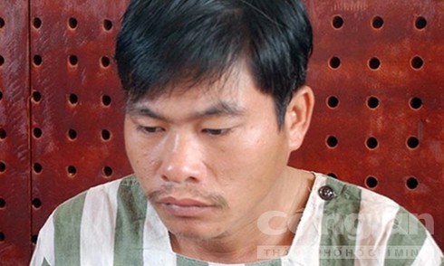 Mâu thuẫn phân chia tài sản, chồng cầm dao bầu giết vợ trong đêm - ảnh 2