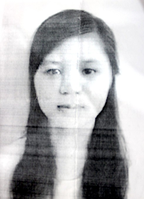 Tầm nã nữ kế toán xinh đẹp - ảnh 1