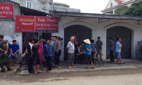 Một thanh niên chết bất thường trong tư thế treo cổ - ảnh 1