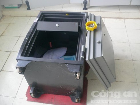 Băng trộm ‘ăn’ hàng chục két sắt liên tỉnh sa lưới - ảnh 1