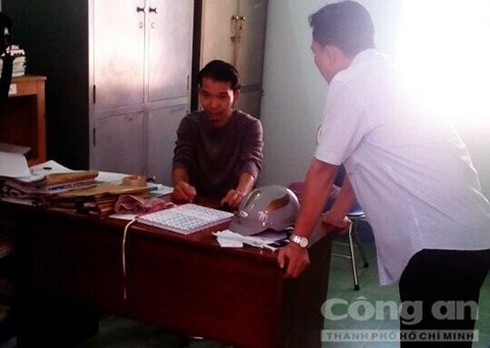 Lẩn trốn hơn 10 năm, kẻ giết người cướp của vẫn không thoát khỏi tay 'hiệp sĩ' - ảnh 1