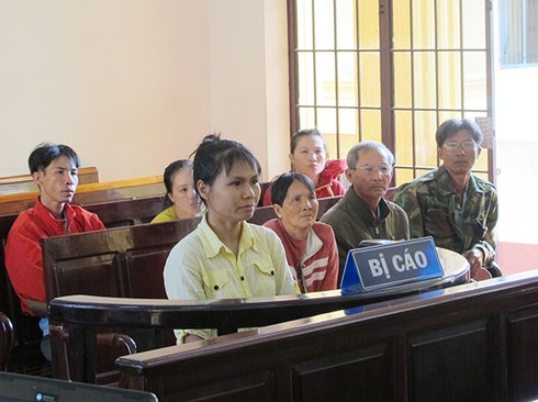 Vợ giết chồng vì chuyện con riêng - ảnh 1