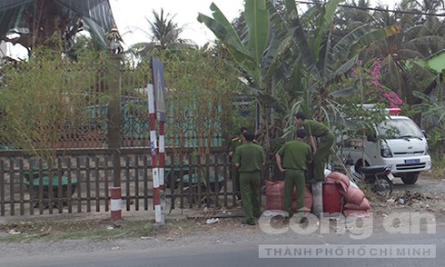 Camera ghi hình nghi can sát hại vợ chồng trong biệt thự tiền tỷ ở Tiền Giang - ảnh 4