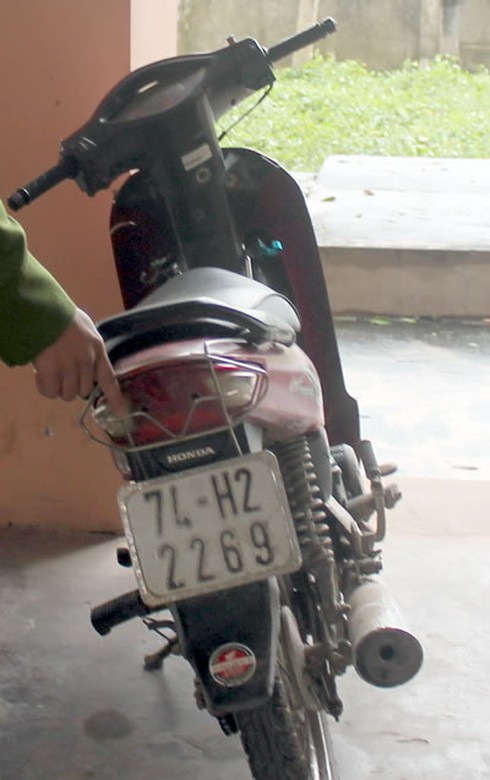 1 giờ truy đuổi tên cướp giật - ảnh 2