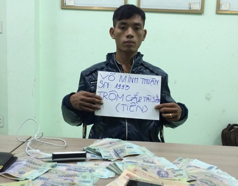 Bắt nóng kẻ trộm 350 triệu đồng - ảnh 1