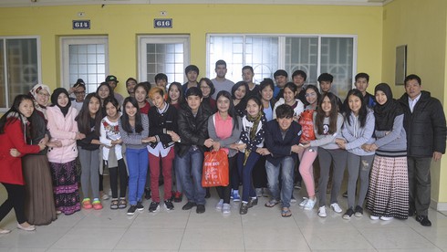 Ấm nồng Tết Việt với sinh viên nước ngoài - ảnh 2