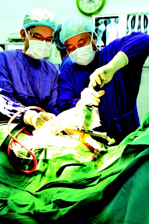 Những đôi tay vàng ngành y - ảnh 3