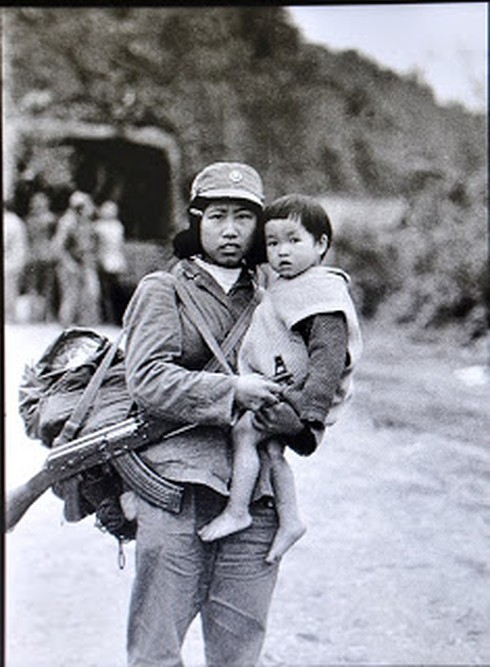 Shop TIN 28/2: Một nhà báo. Một nữ chiến binh. Một bác sĩ...NHỮNG CON NGƯỜI... - ảnh 1