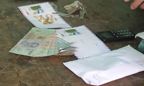 Thợ sửa khóa và những vụ đột nhập ki-ốt - ảnh 3