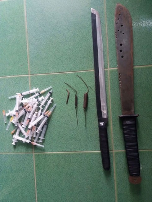 Thợ sửa khóa và những vụ đột nhập ki-ốt - ảnh 2