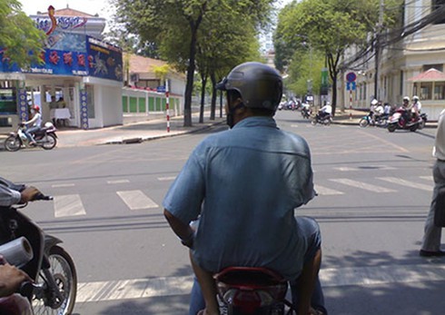 Hình sự đặc nhiệm khiến khiến cướp giật... xanh mặt - ảnh 6