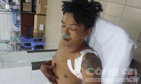 Hai đại ca “giang hồ” bị đâm thương vong trong quán nước mía - ảnh 1