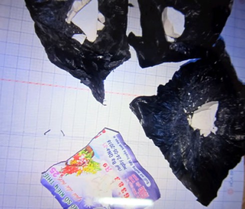 Vén màn bí mật của vợ chồng hờ - ảnh 3