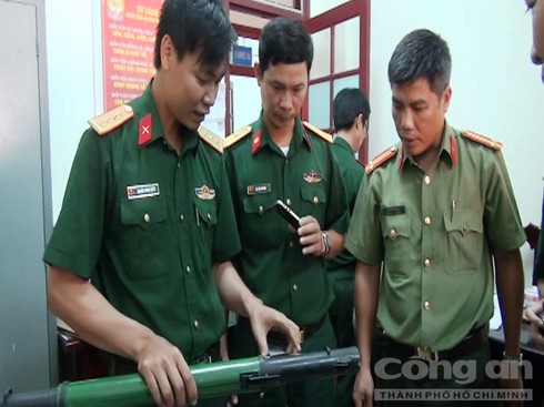 Thông tin về vụ phát hiện xe khách vận chuyển vũ khí quân dụng - ảnh 2