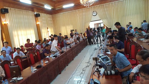 Thu 8 vỏ đạn trong phòng Bí thư tỉnh, Chủ tịch HĐND Yên Bái bị bắn tử vong - ảnh 3