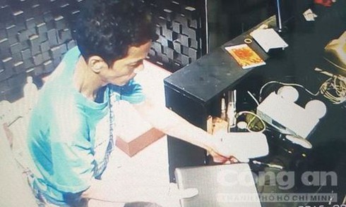 Nổ súng bắt tên tội phạm ngáo đá - ảnh 1